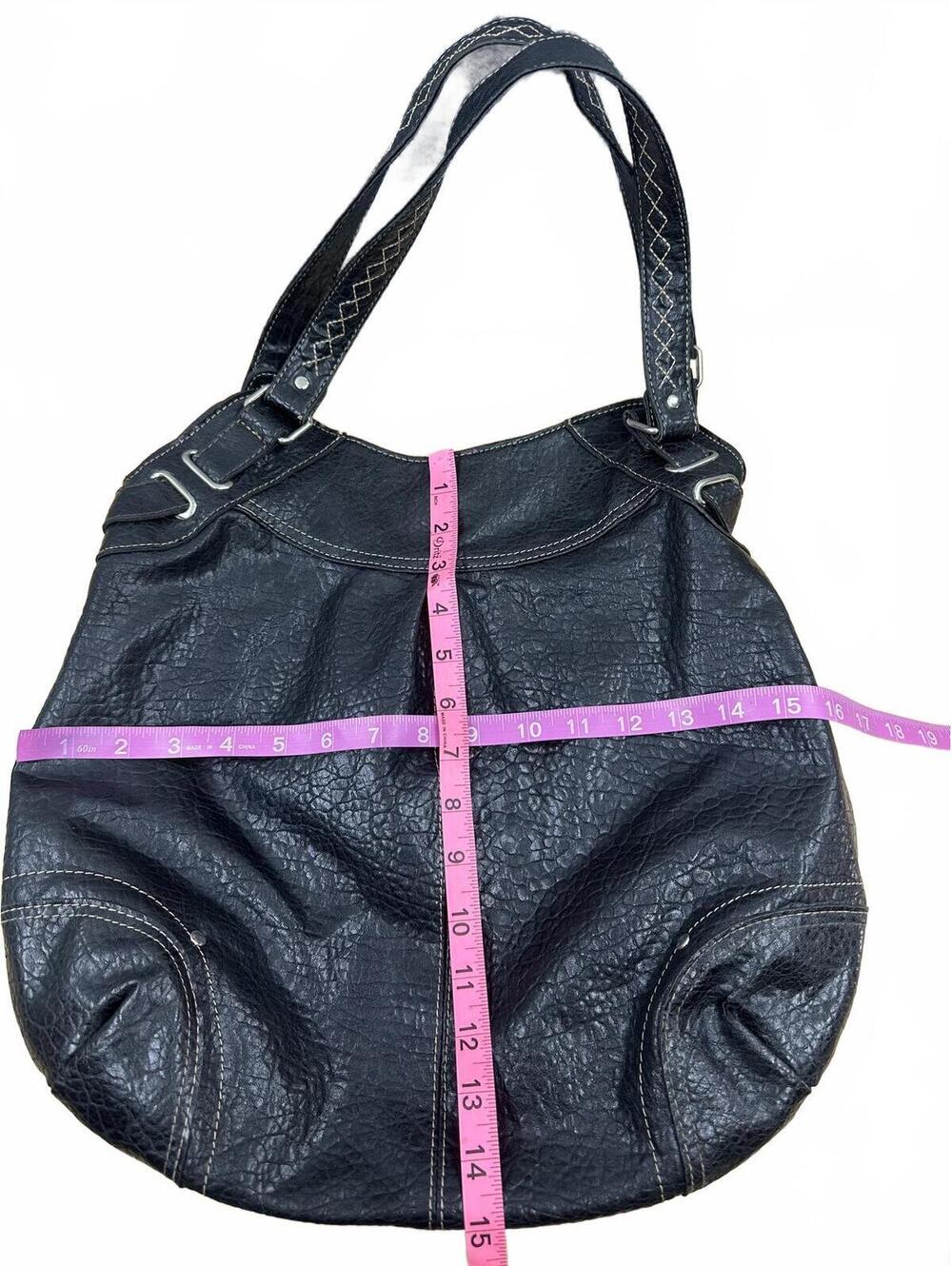 Classic Black Leather Shoulder Bag - Picture 8 of 8